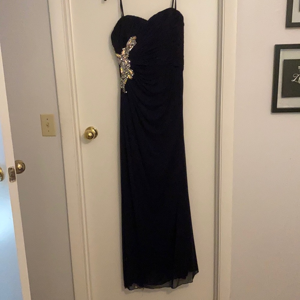 Floor length Navy Prom dress